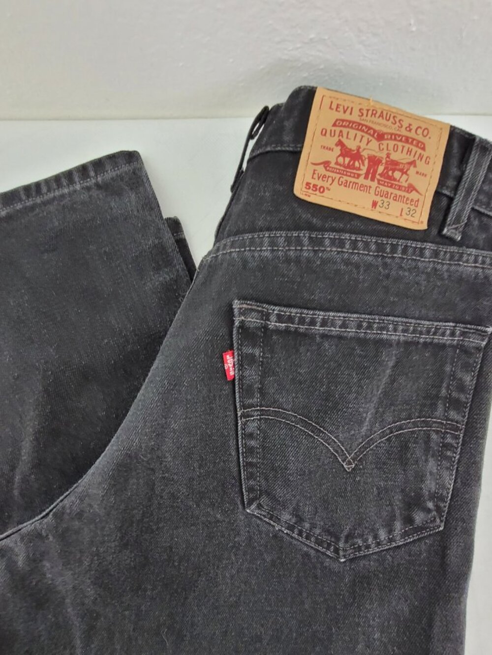 Vintage Levi’s 550 Jeans Men's 33x32 Black Faded Relaxed fit 31x31 Straight Y2K
